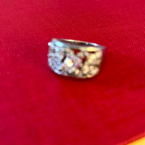 Thailand Sterling Silver Cubic Zircon stones Ring - Picture 2 of 3